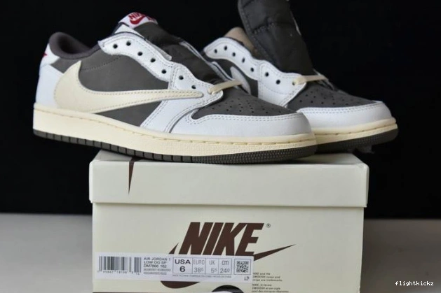 Travis Scott DM7866-162 1 Mocha Air Reverse x Jordan 1115